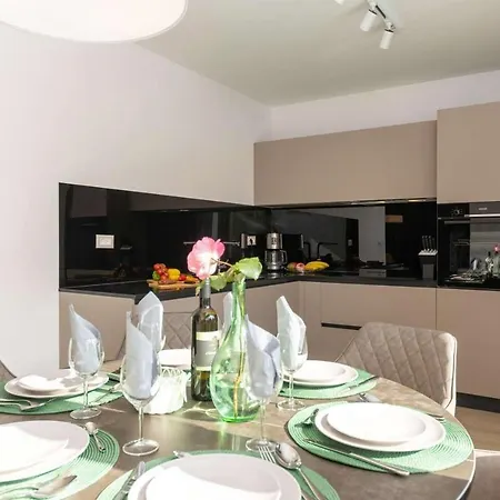 Elena Holiday home Porec