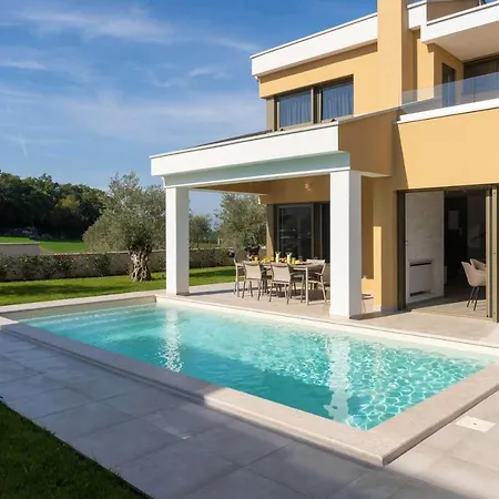 Elena Holiday home Porec
