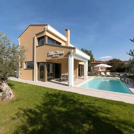 Elena Holiday home *